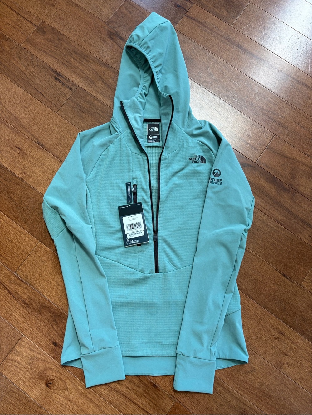 The North Face Women’s Hooded Half-Zip Pullover Jacket - Seafoam Green